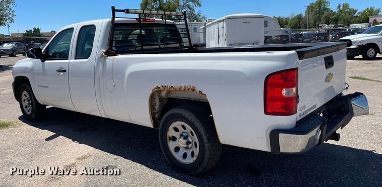 image for item NY9640 2011 Chevrolet Silverado 1500 Ext. Cab pickup truck