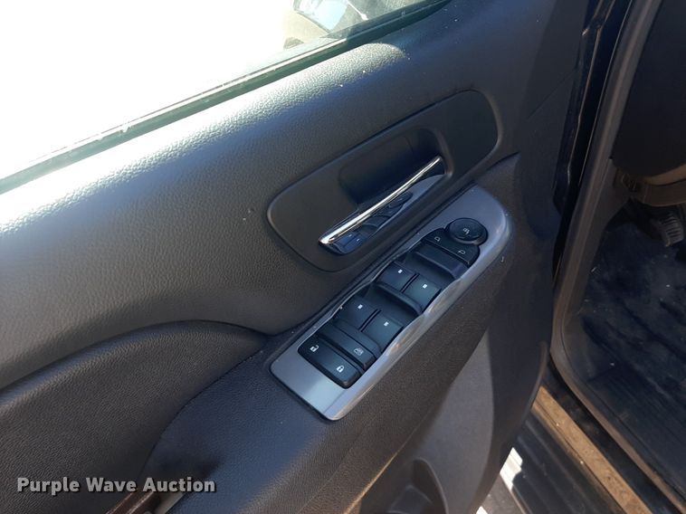 image for item NY9648 2013 Chevrolet Tahoe Police SUV