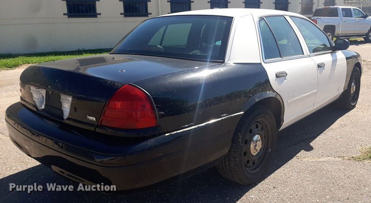 image for item NY9655 2011 Ford Crown Victoria Police Interceptor 