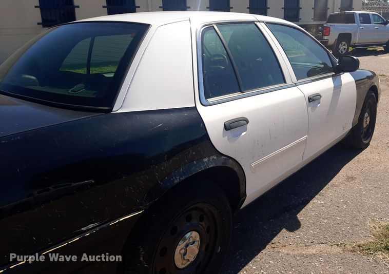 image for item NY9655 2011 Ford Crown Victoria Police Interceptor 
