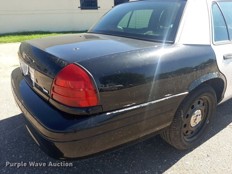 image for item NY9655 2011 Ford Crown Victoria Police Interceptor 