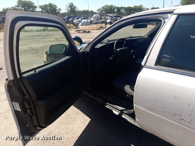 image for item NY9655 2011 Ford Crown Victoria Police Interceptor 