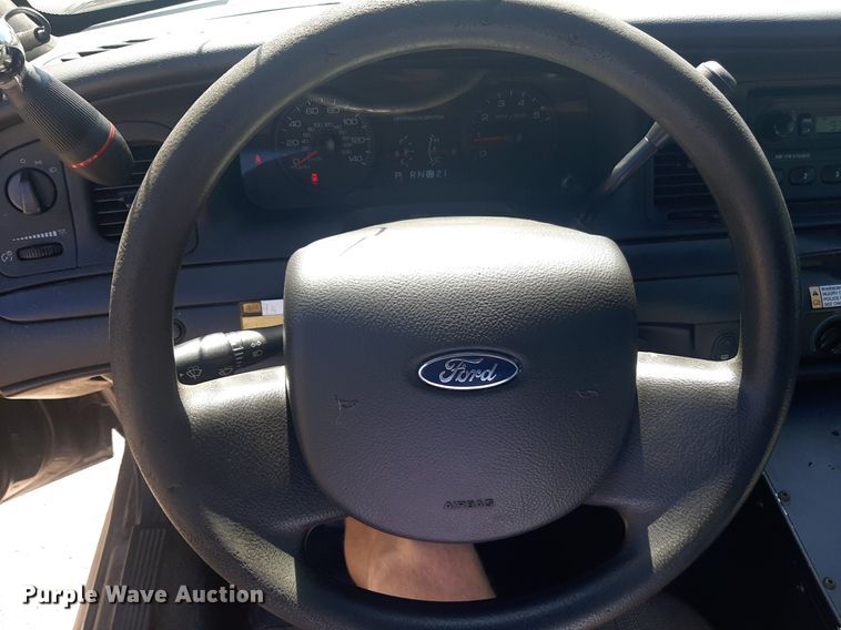 image for item NY9655 2011 Ford Crown Victoria Police Interceptor 