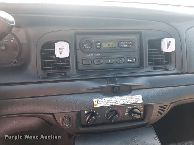 image for item NY9655 2011 Ford Crown Victoria Police Interceptor 