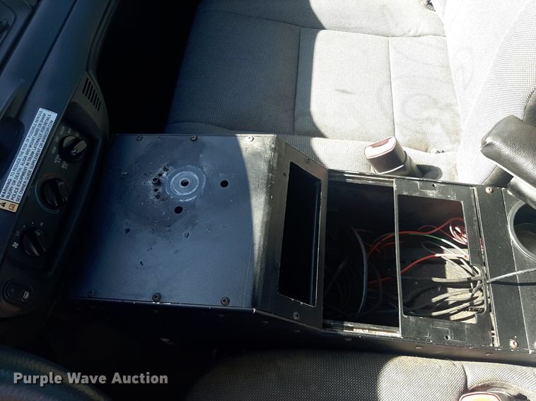 image for item NY9655 2011 Ford Crown Victoria Police Interceptor 