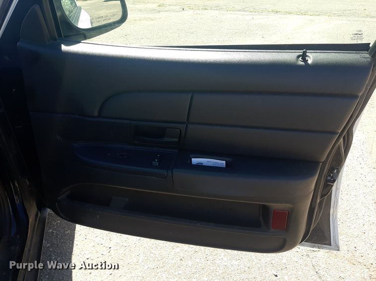 image for item NY9655 2011 Ford Crown Victoria Police Interceptor 