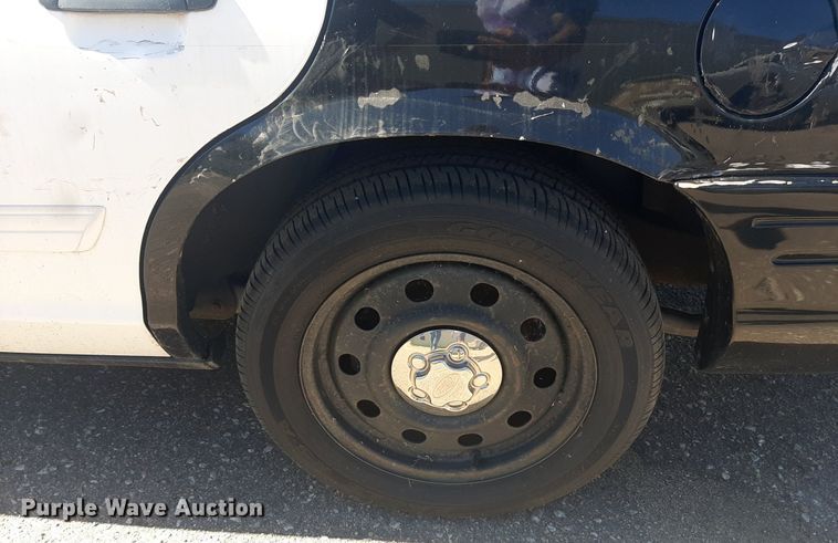 image for item NY9655 2011 Ford Crown Victoria Police Interceptor 