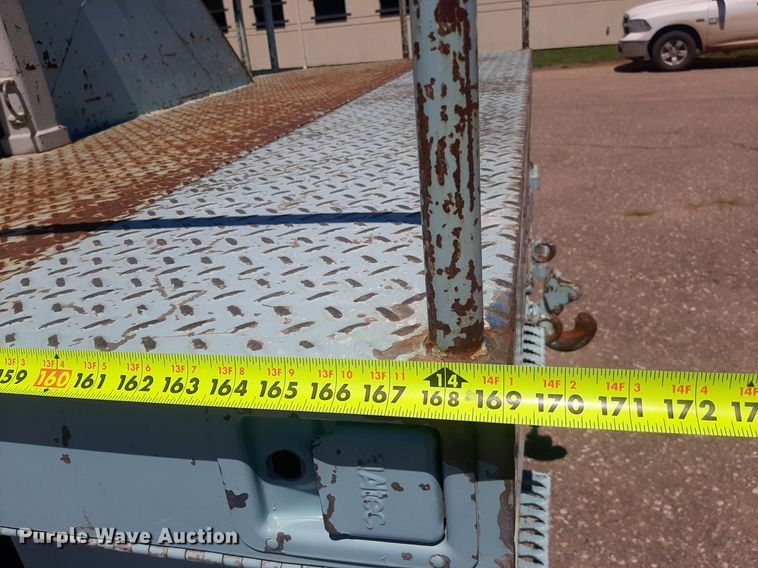 image for item NY9658 1994 International 4700  digger derrick truck