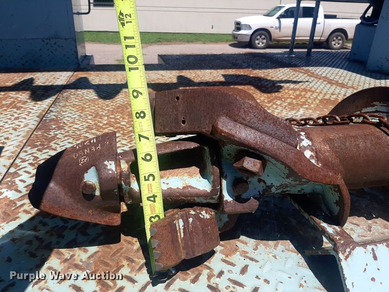 image for item NY9658 1994 International 4700  digger derrick truck