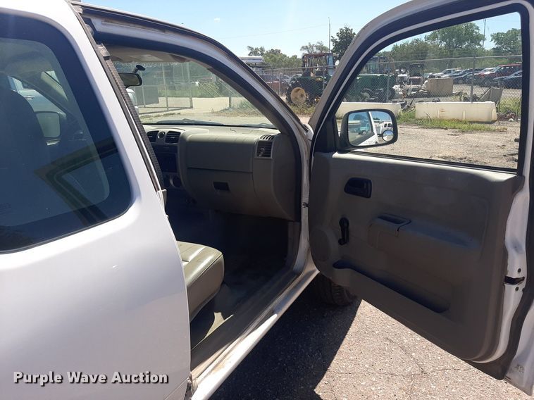 image for item NY9660 2008 Chevrolet Colorado Ext. Cab pickup truck