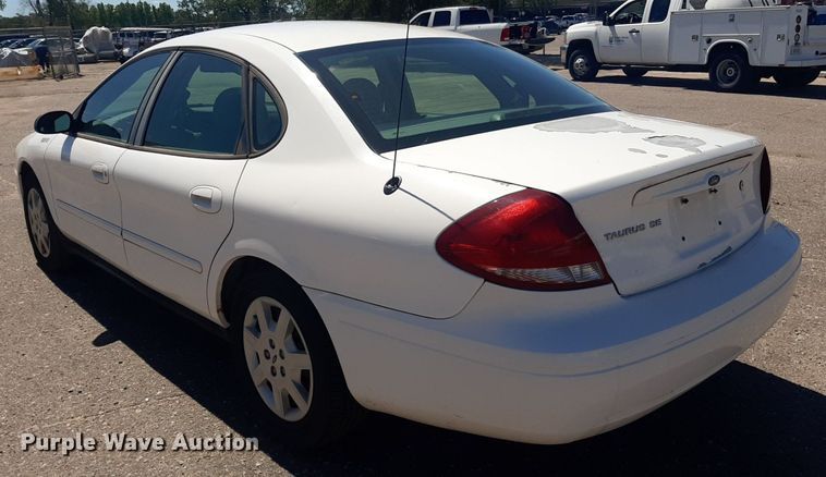 image for item NY9661 2006 Ford Taurus 