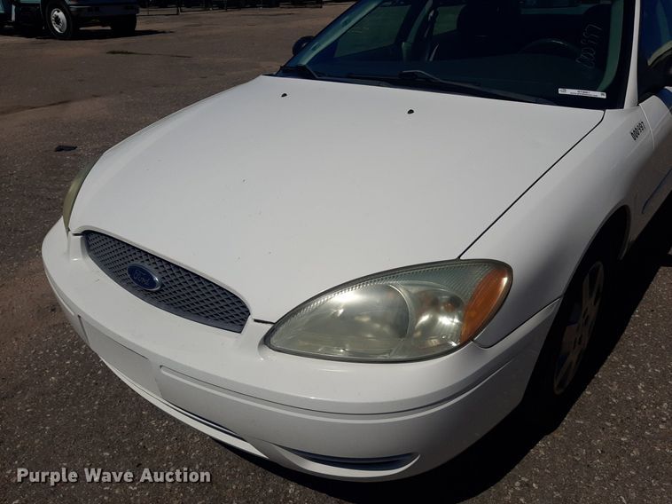 image for item NY9661 2006 Ford Taurus 