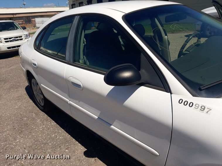 image for item NY9661 2006 Ford Taurus 