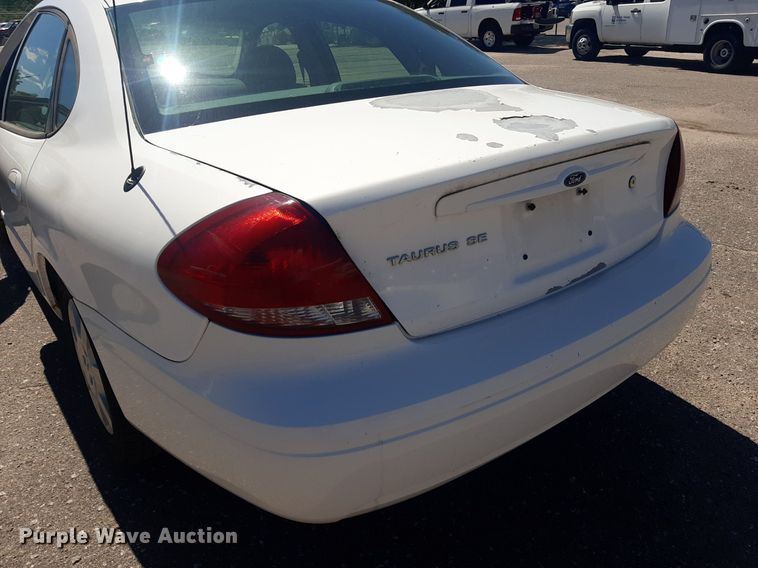 image for item NY9661 2006 Ford Taurus 