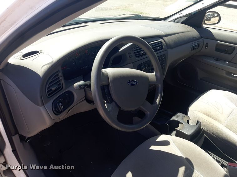 image for item NY9661 2006 Ford Taurus 