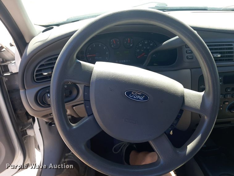 image for item NY9661 2006 Ford Taurus 