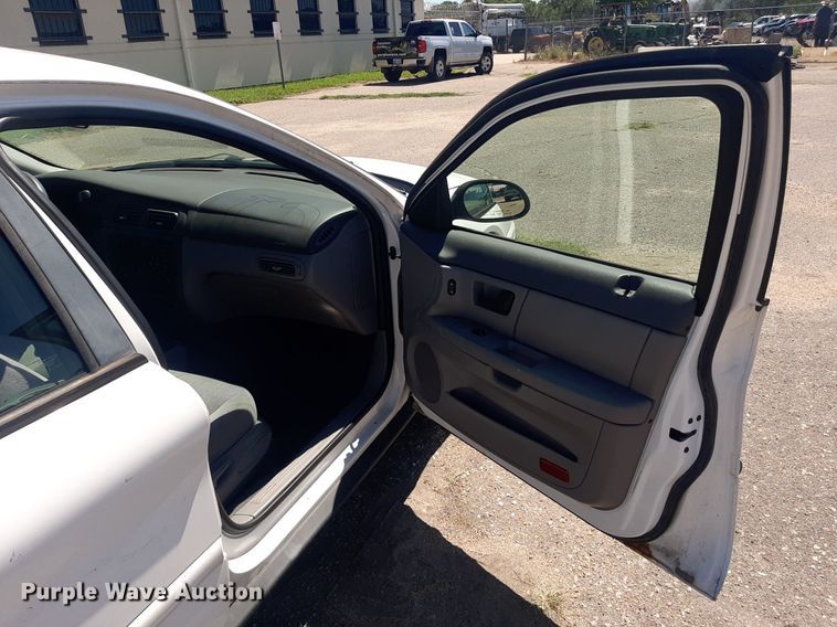 image for item NY9661 2006 Ford Taurus 