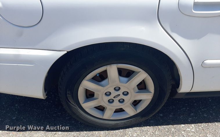 image for item NY9661 2006 Ford Taurus 