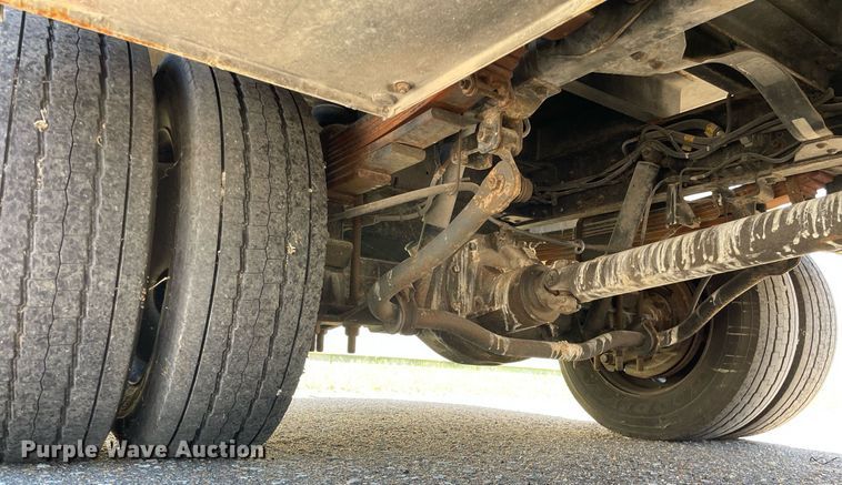 image for item NY9662 2008 Chevrolet C5500 Crew Cab utility / service truck