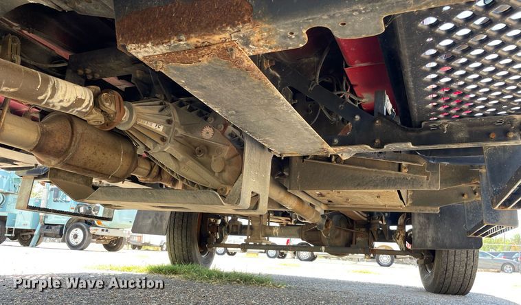 image for item NY9662 2008 Chevrolet C5500 Crew Cab utility / service truck