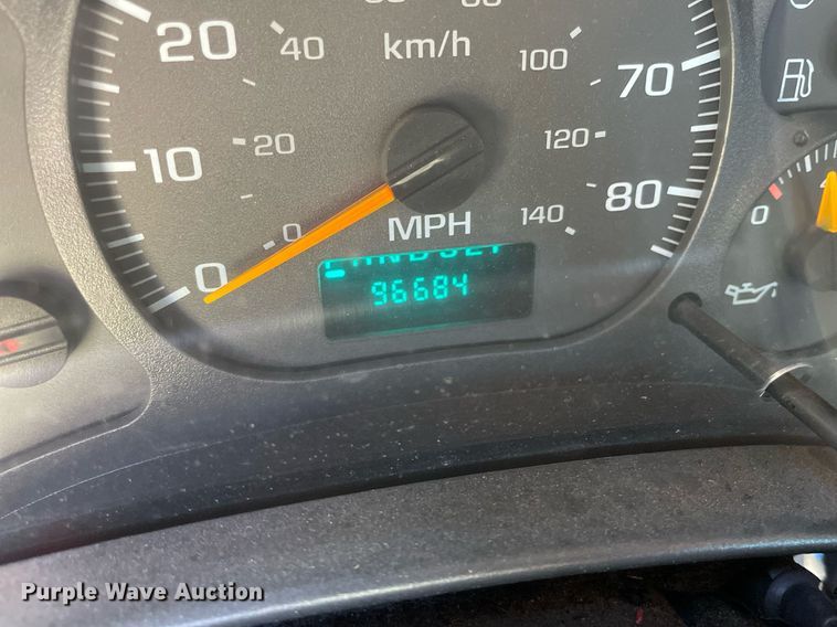 image for item NY9662 2008 Chevrolet C5500 Crew Cab utility / service truck