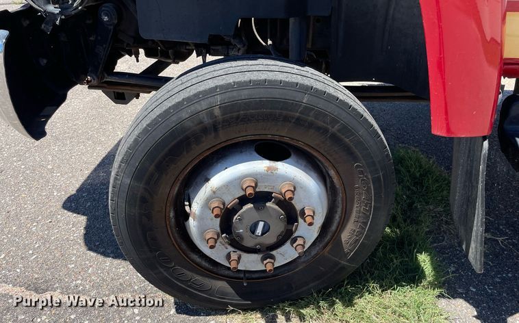 image for item NY9662 2008 Chevrolet C5500 Crew Cab utility / service truck