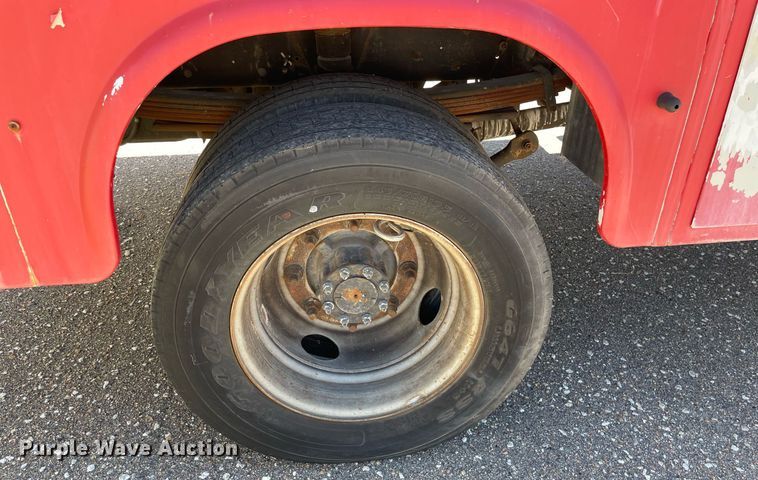 image for item NY9662 2008 Chevrolet C5500 Crew Cab utility / service truck