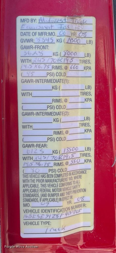 image for item NY9662 2008 Chevrolet C5500 Crew Cab utility / service truck