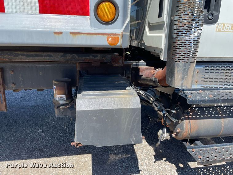 image for item NY9666 2010 International 7500 dump truck