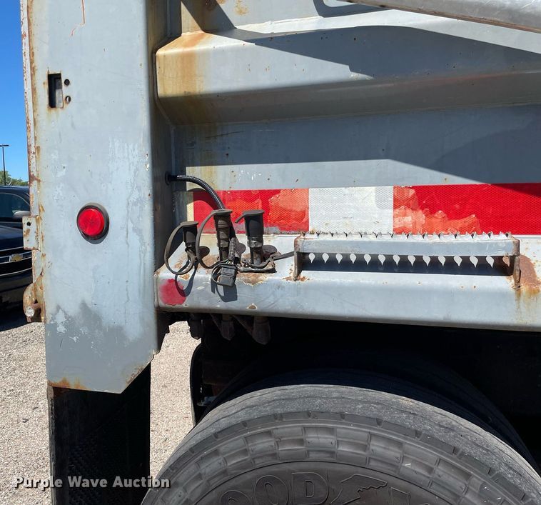 image for item NY9666 2010 International 7500 dump truck