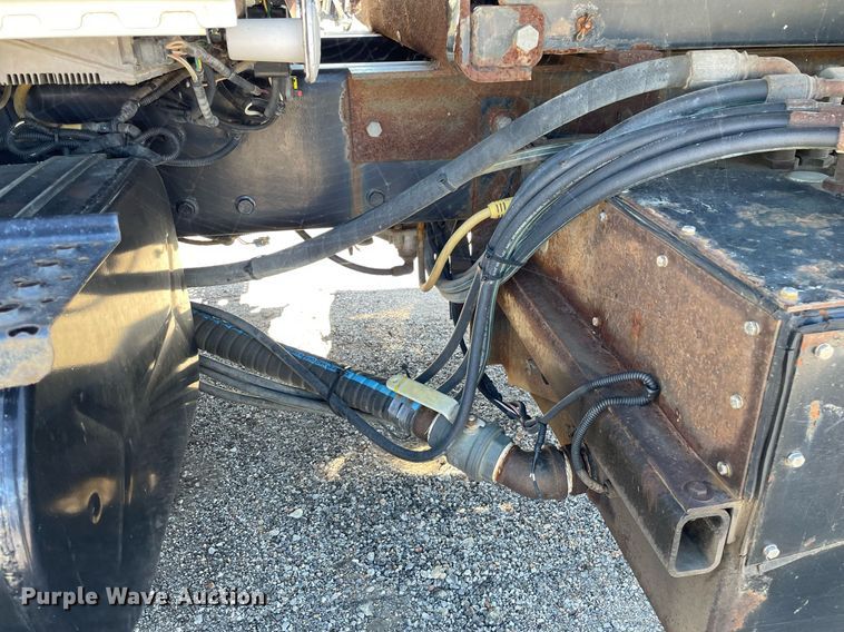 image for item NY9666 2010 International 7500 dump truck