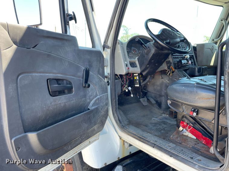 image for item NY9666 2010 International 7500 dump truck