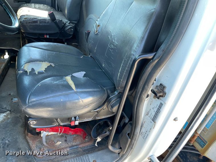 image for item NY9666 2010 International 7500 dump truck