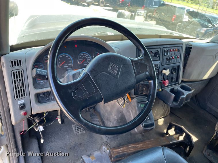 image for item NY9666 2010 International 7500 dump truck