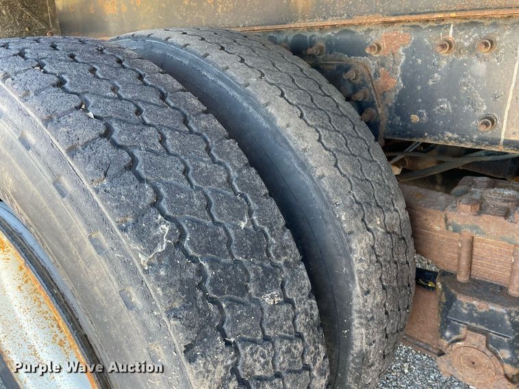 image for item NY9666 2010 International 7500 dump truck