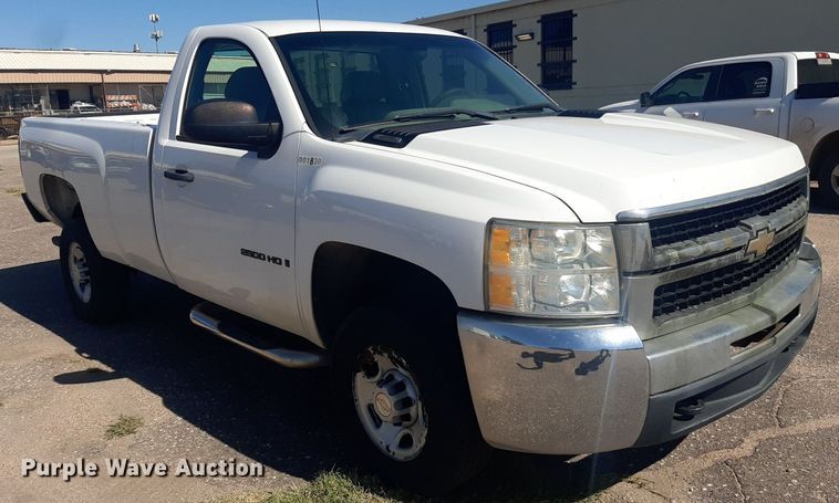 image for item NY9668 2008 Chevrolet Silverado 2500HD pickup truck