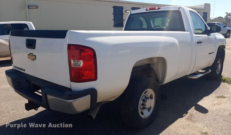 image for item NY9668 2008 Chevrolet Silverado 2500HD pickup truck