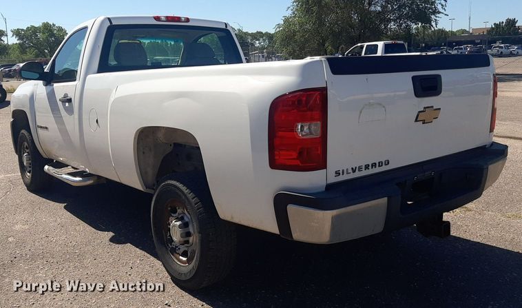 image for item NY9668 2008 Chevrolet Silverado 2500HD pickup truck