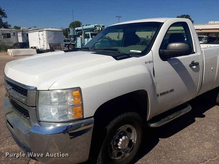 image for item NY9668 2008 Chevrolet Silverado 2500HD pickup truck