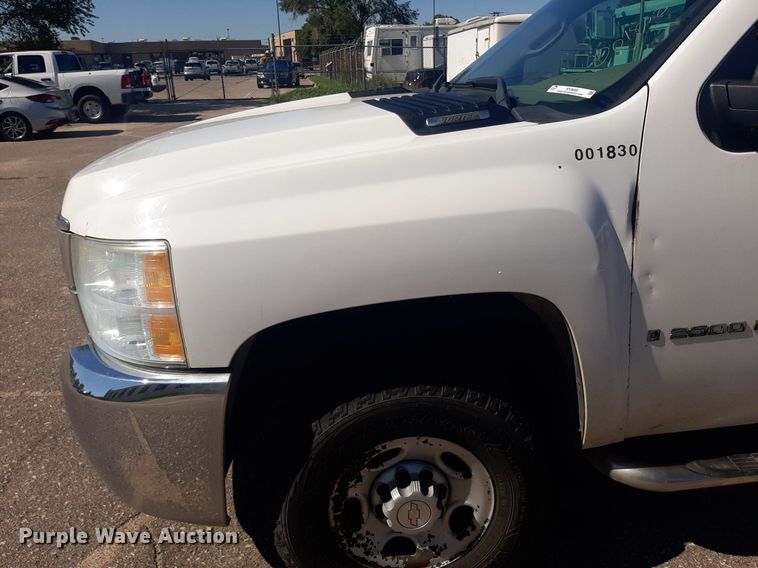 image for item NY9668 2008 Chevrolet Silverado 2500HD pickup truck