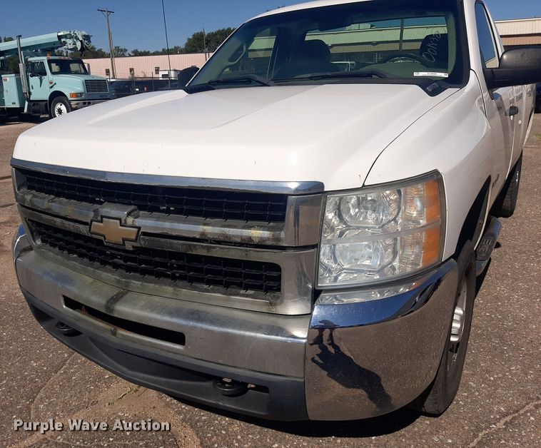 image for item NY9668 2008 Chevrolet Silverado 2500HD pickup truck