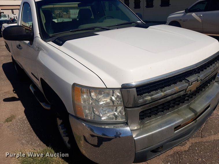 image for item NY9668 2008 Chevrolet Silverado 2500HD pickup truck