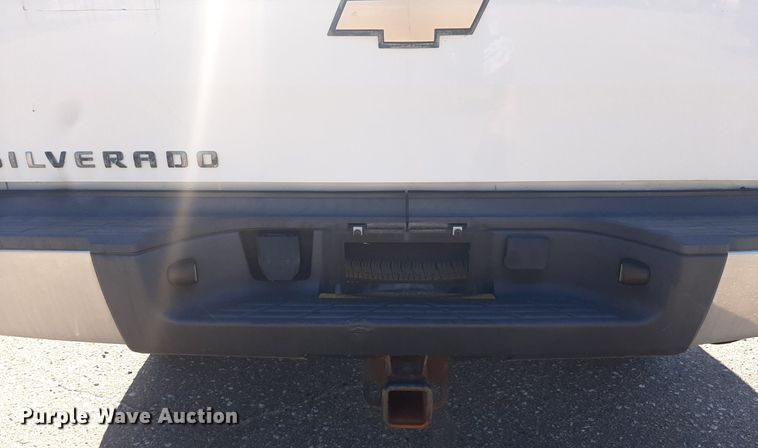 image for item NY9668 2008 Chevrolet Silverado 2500HD pickup truck