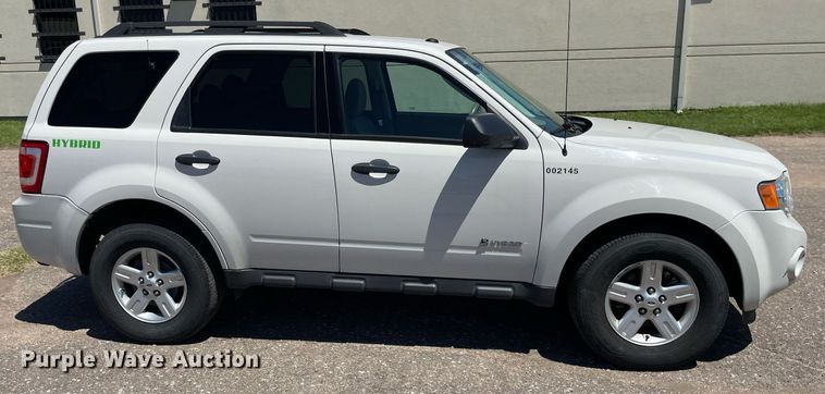 image for item NY9670 2010 Ford Escape Hybrid SUV