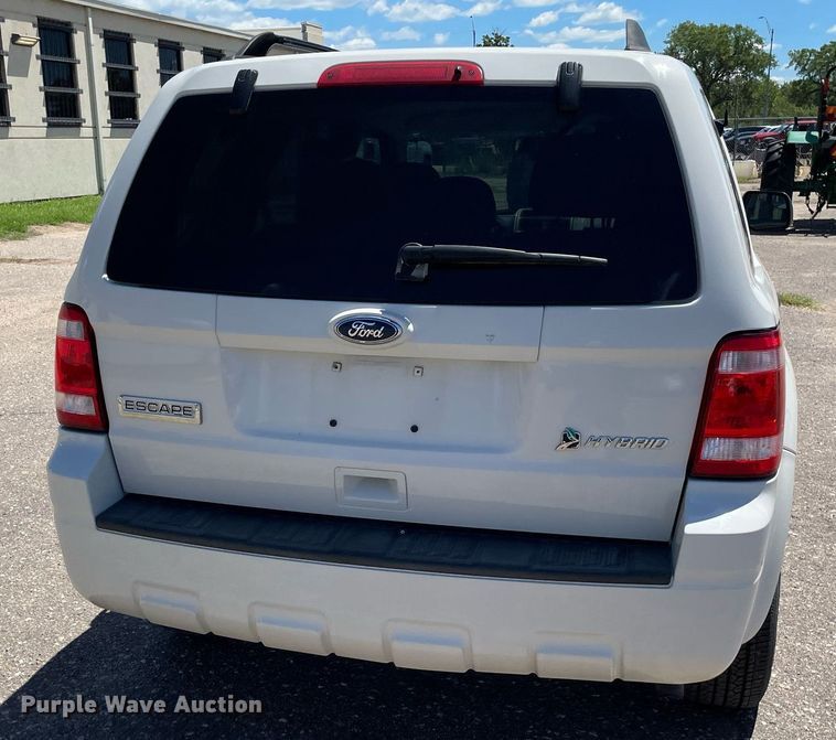 image for item NY9670 2010 Ford Escape Hybrid SUV