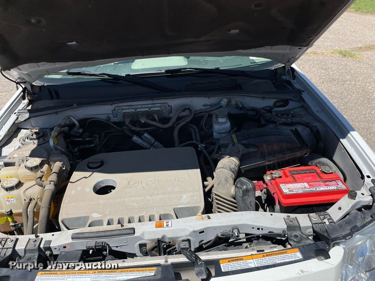 image for item NY9670 2010 Ford Escape Hybrid SUV