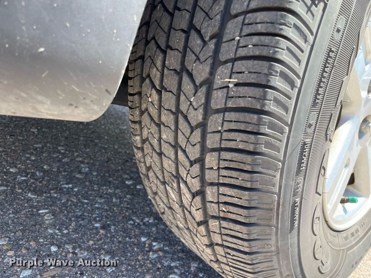 image for item NY9670 2010 Ford Escape Hybrid SUV