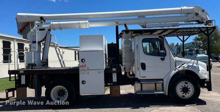 image for item NY9671 2009 Freightliner Business Class M2 bucket truck