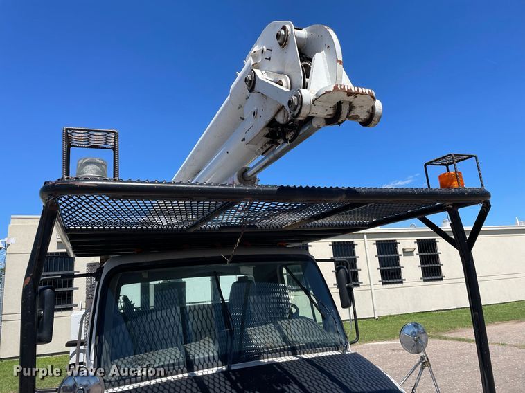 image for item NY9671 2009 Freightliner Business Class M2 bucket truck