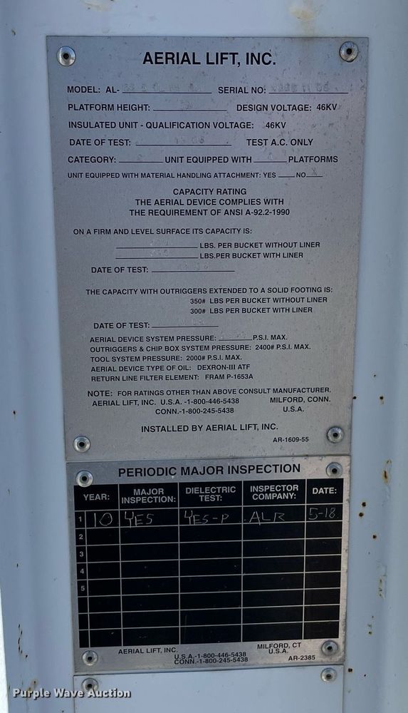 image for item NY9671 2009 Freightliner Business Class M2 bucket truck